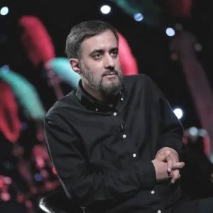 دانلود مداحی گذرم تا به در خانه‌ ات افتاد حسین از کربلایی محمدحسین پویانفر