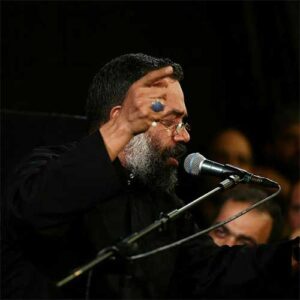 دانلود مداحی بذار روو پاهام سرتو بابا دیگه نگم چی شد از حاج محمود کریمی