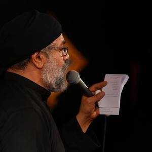 دانلود مداحی وقتی که در دور و برت لشکر نباشد از حاج محمود کریمی