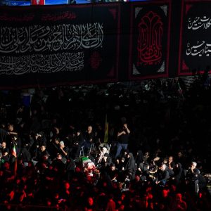دانلود مداحی سید علی خامنه ای کشته دین است بگو یا لثارات از حاج میثم مطیعی دانلود مداحی سید علی خامنه ای کشته دین است بگو یا لثارات از حاج میثم مطیعی