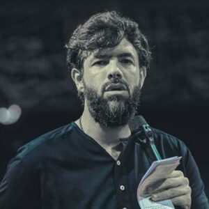 دانلود مداحی وجود من فدای تو از کربلایی حسین ستوده دانلود مداحی وجود من فدای تو از کربلایی حسین ستوده